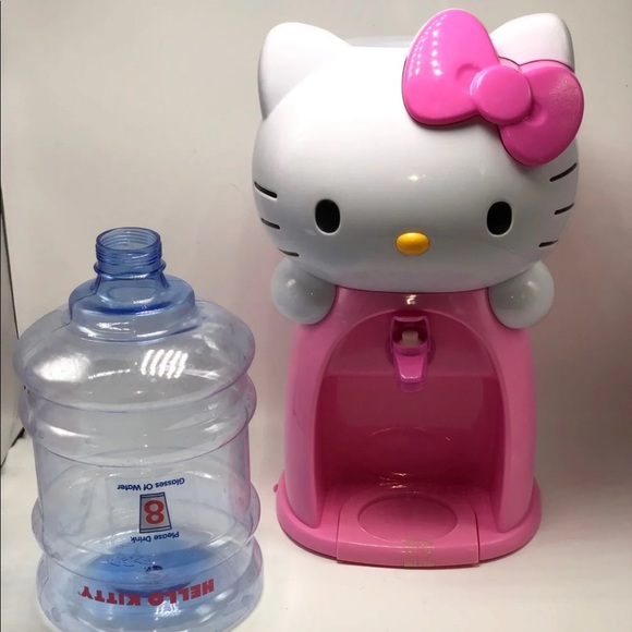 dispenser hello kitty